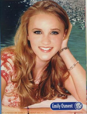 3051_emily_osment_1177558683.jpg